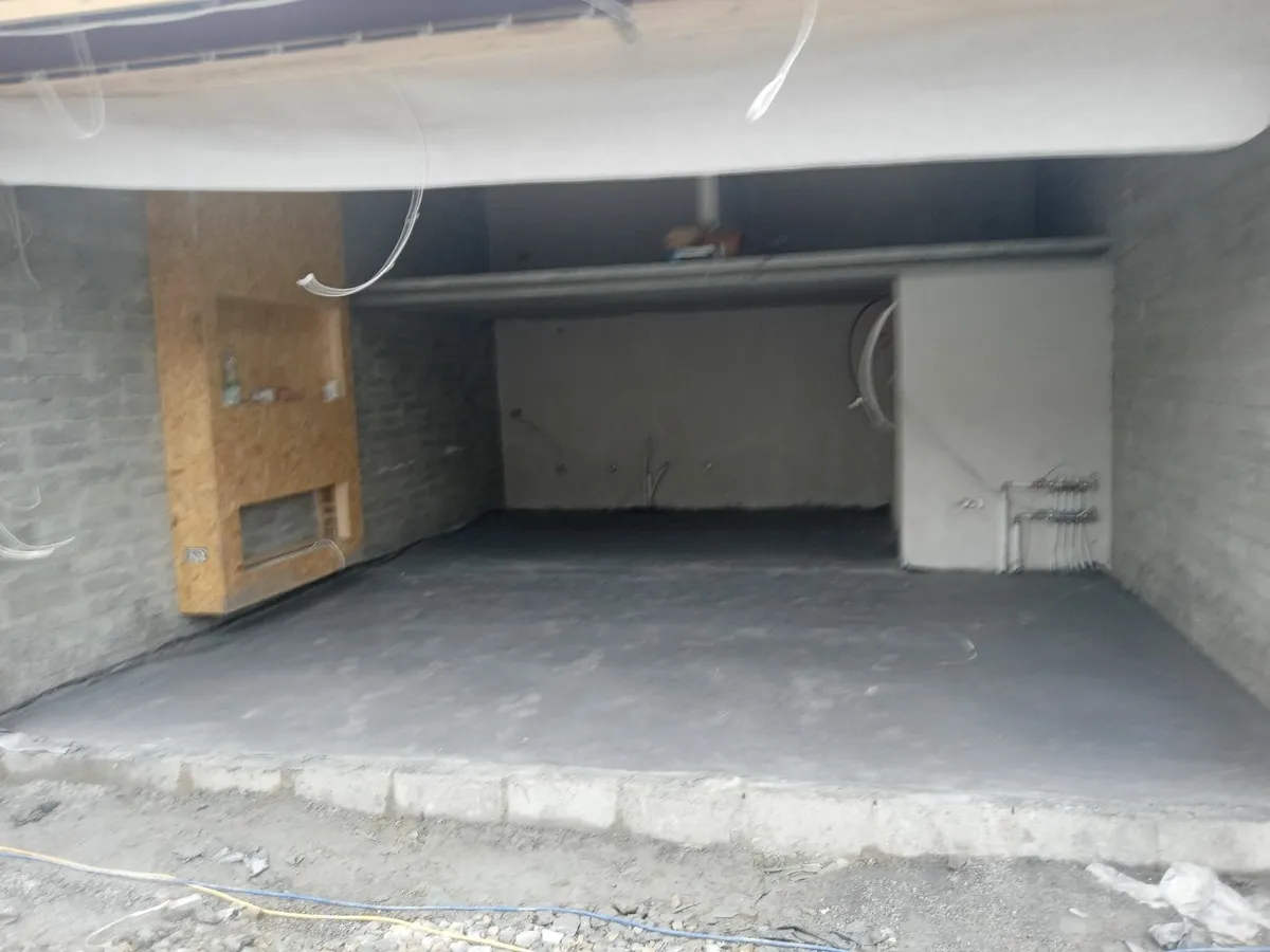 Concrete  finisher for hire - Image 2