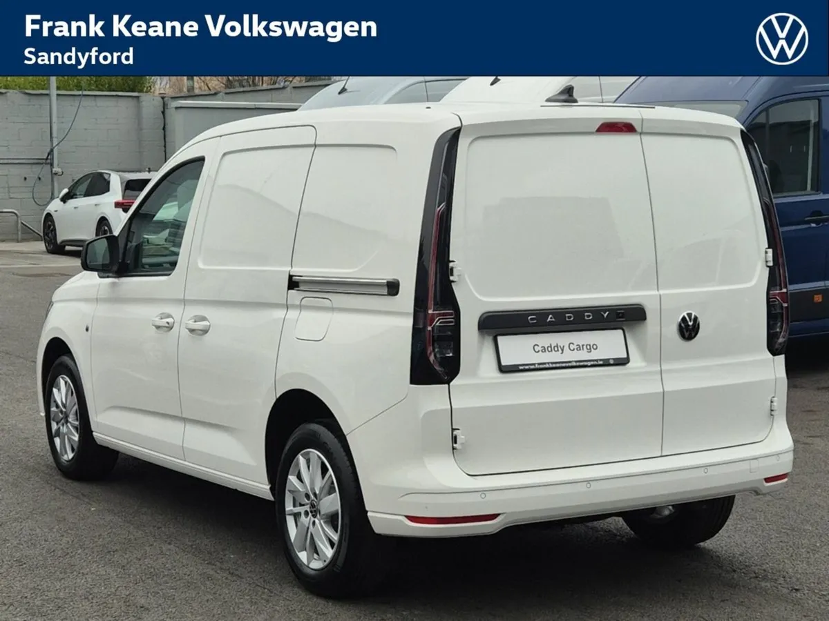 Volkswagen Caddy EDITION 2.0TDI 102BHP *4.9% FINAN - Image 3