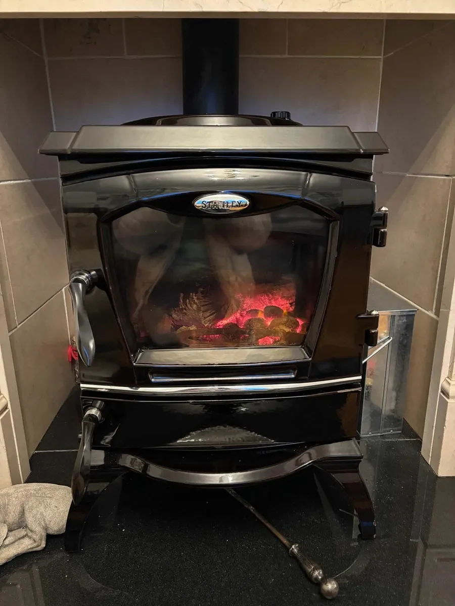 Stanley  lismore boiler stove - Image 1