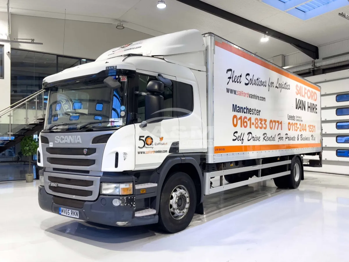 2015 SCANIA P250 BOX TRUCK - Image 3