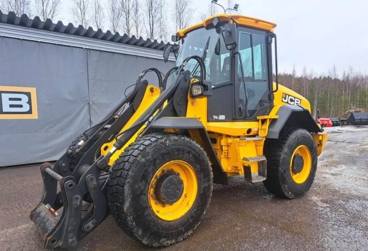 JCB 417 2014 finance available - Image 1