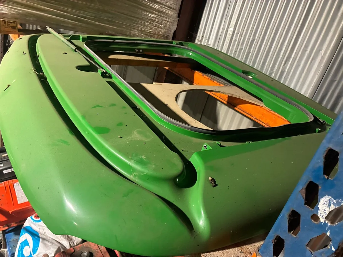 John Deere roof of a 6420s will fit any 20 series - Image 2