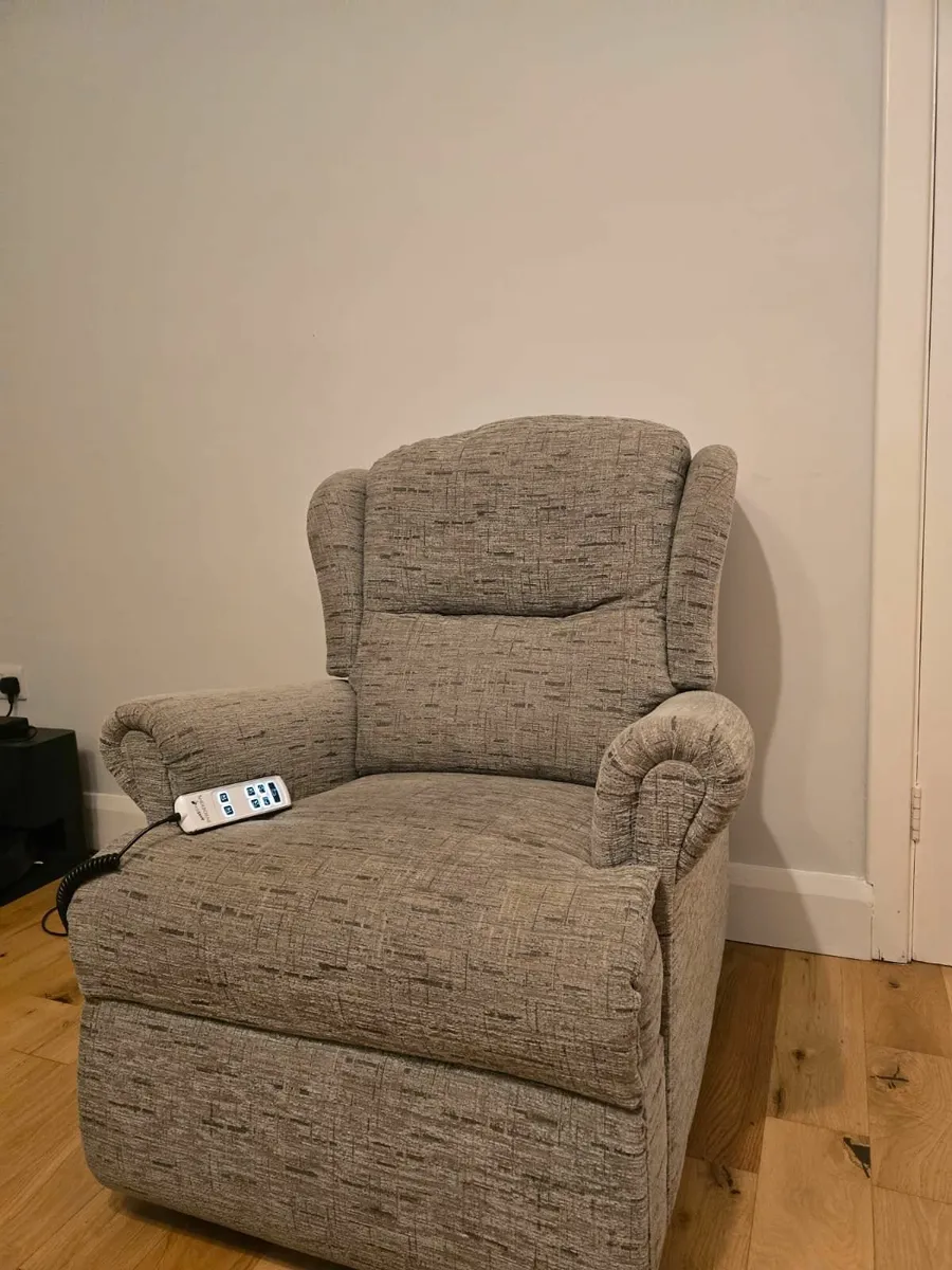 Electric Rise Recliner Chair – Sherborne Malvern - Image 1