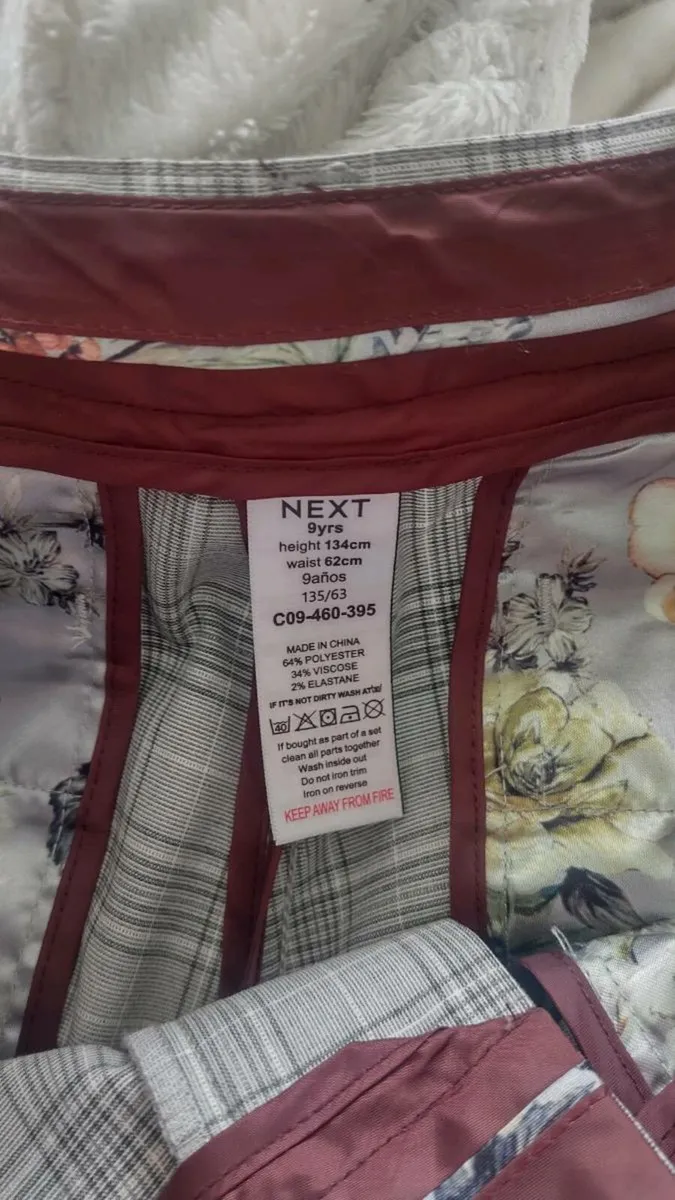 Next suit label size 8 9 years old pls read descri - Image 3
