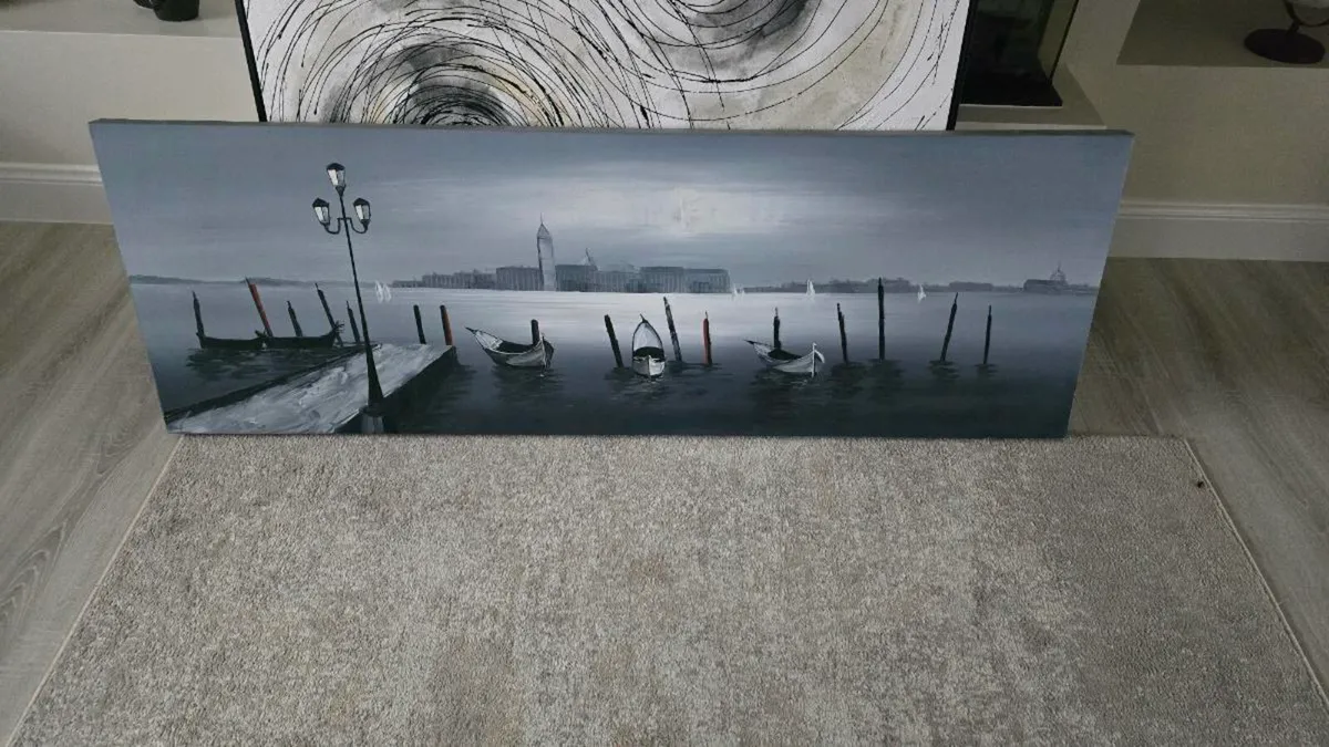 Canvas paintings - Image 1