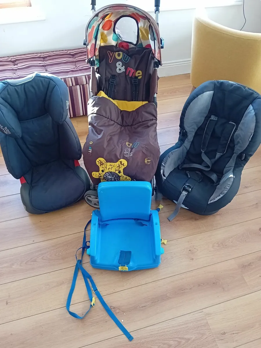 Stroller/car seat/booster seat/table boos - Image 1