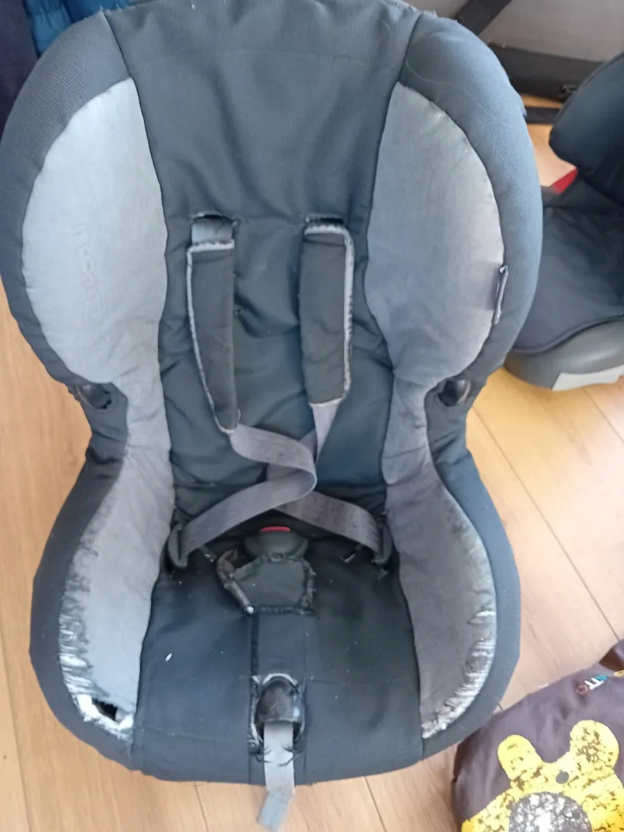 Stroller/car seat/booster seat/table boos - Image 4