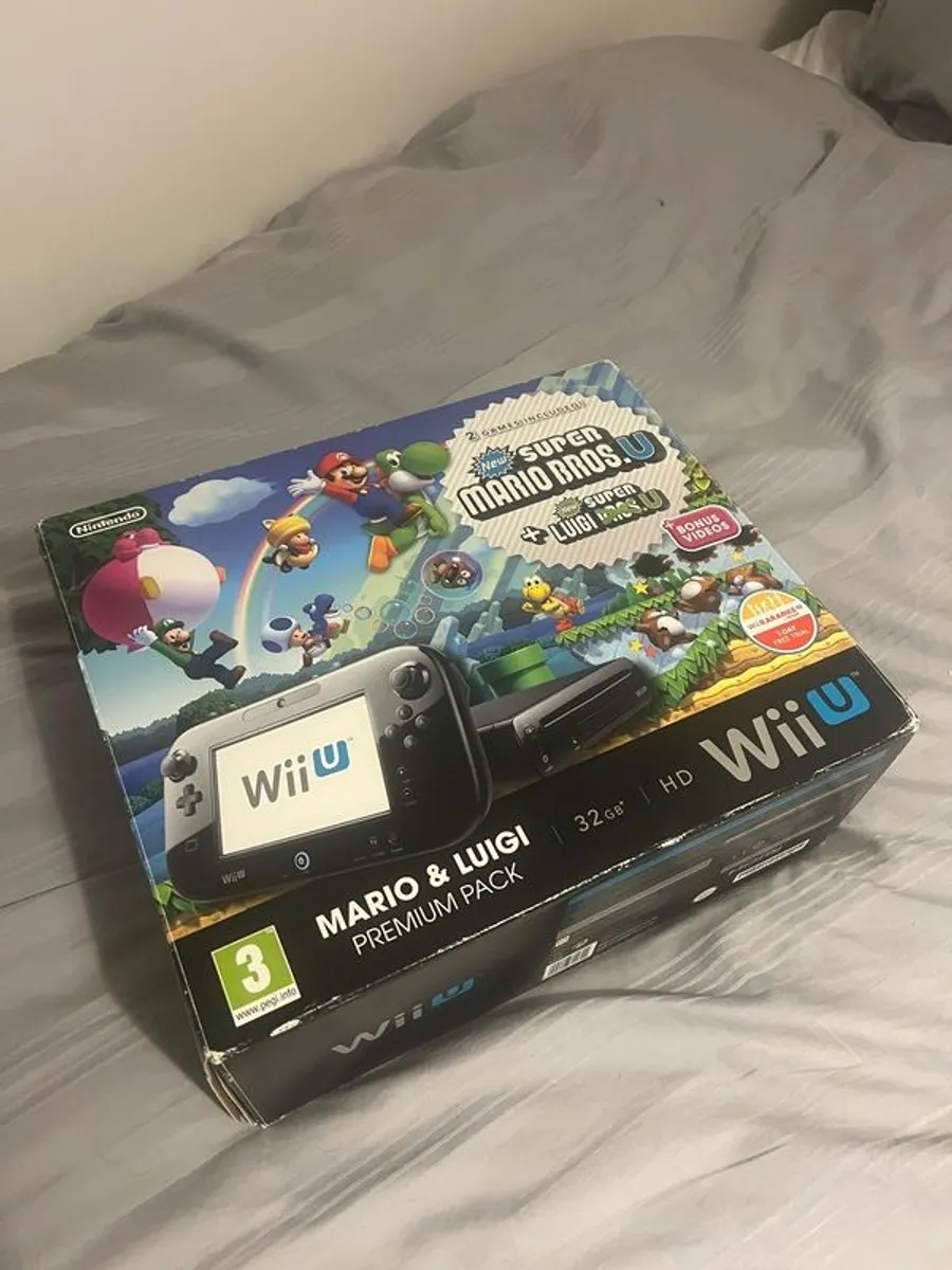 WiiU Boxed + Games Bundle - Image 1