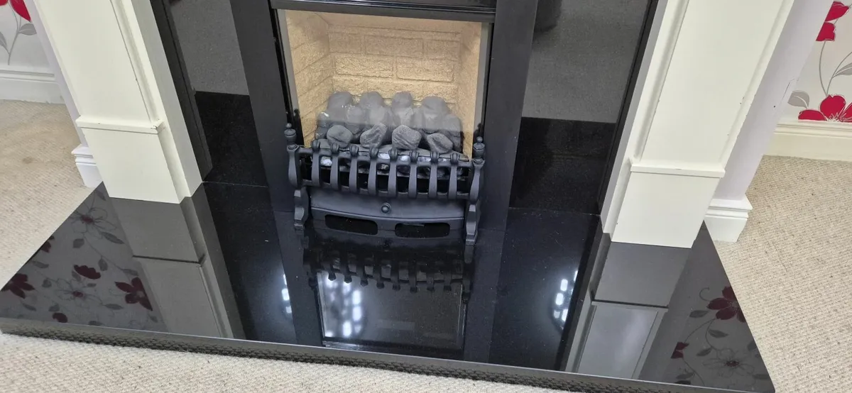 Fire place - Image 3