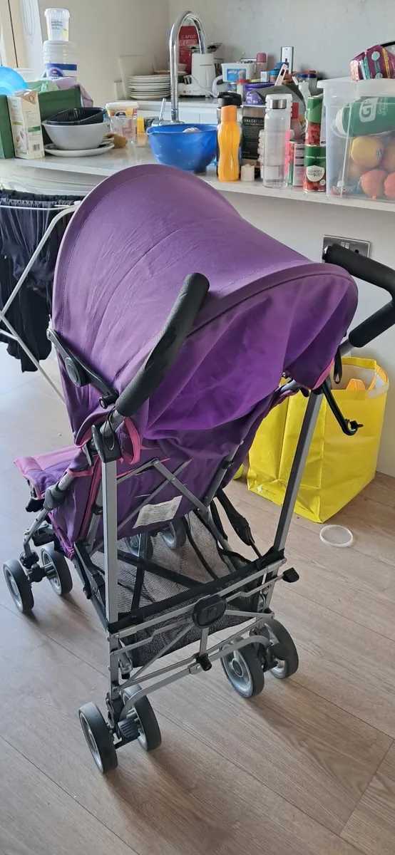 Travel stroller/Pram/Buggy light weight foldable - Image 3