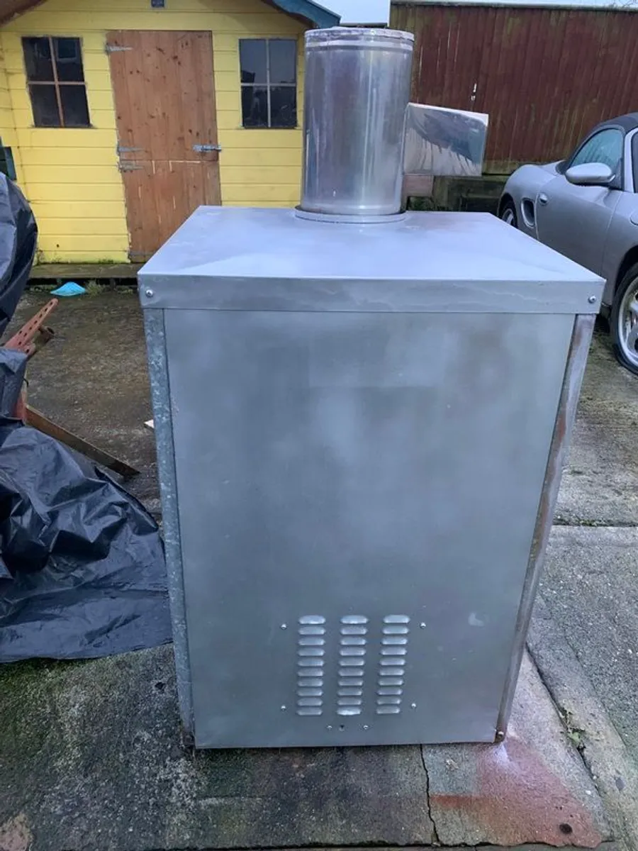 Oil boiler - Image 1