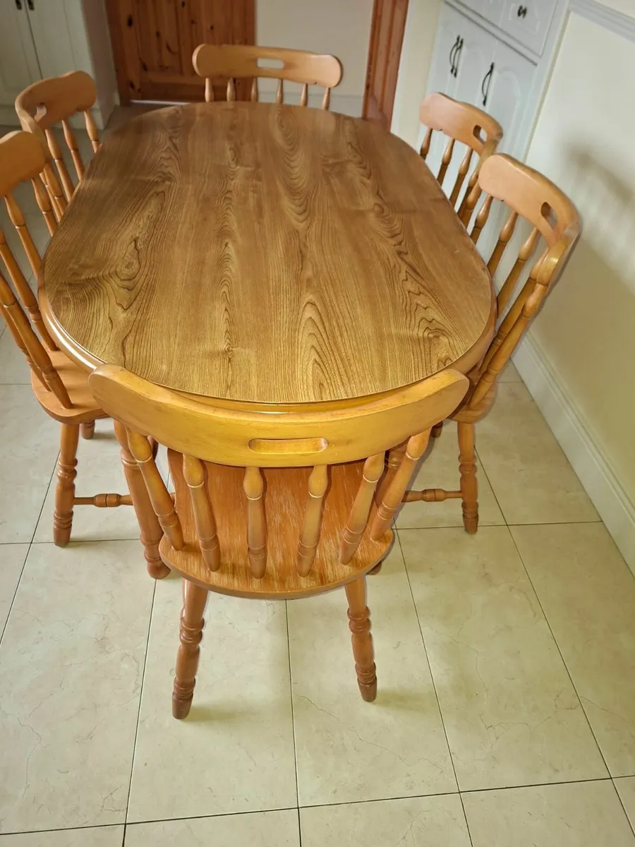 Kitchen table and 6 chairs - Image 1