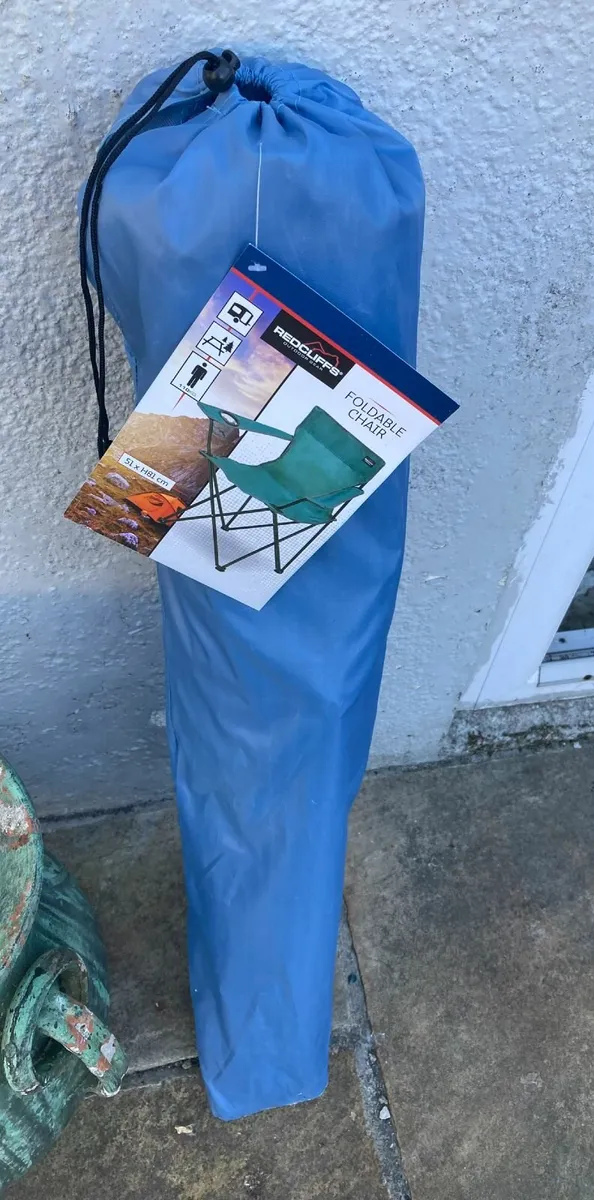 Folding Chair - Image 1