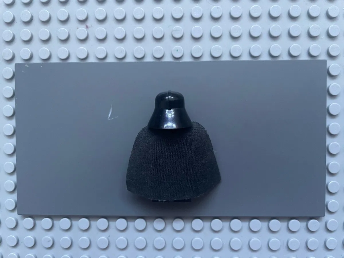 lego star wars sw0004 Darth Vader minifigure - Image 2