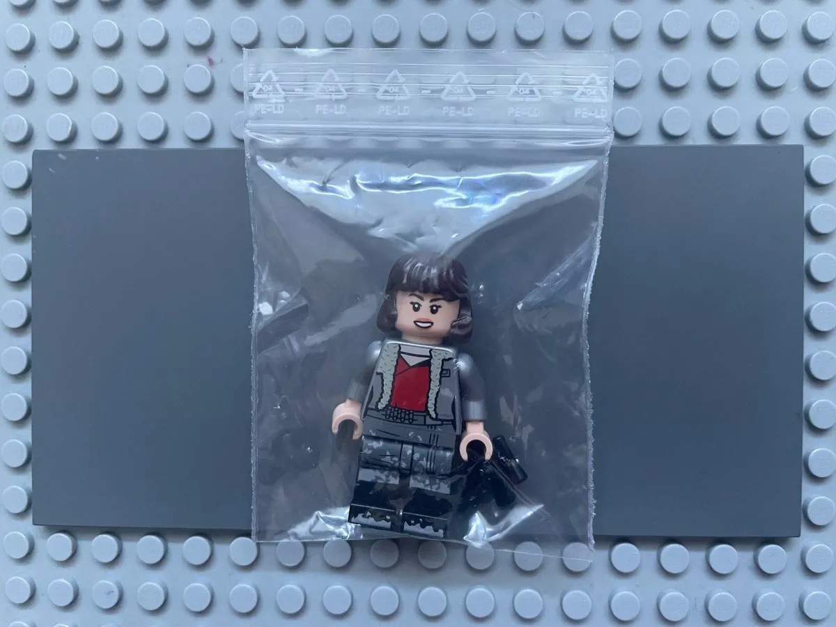lego star wars sw0916 Qi'ra minifigure - Image 3