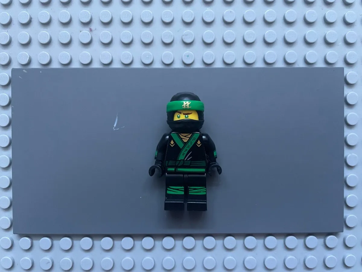 lego ninjago njo0312 Lloyd minifigure - Image 1