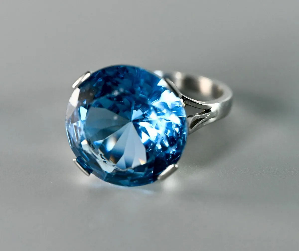 Large Art Deco Topaz Ring - Platinum - Image 1