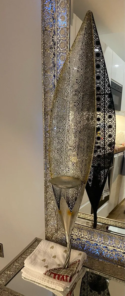 Hall table and mirror set - Image 4