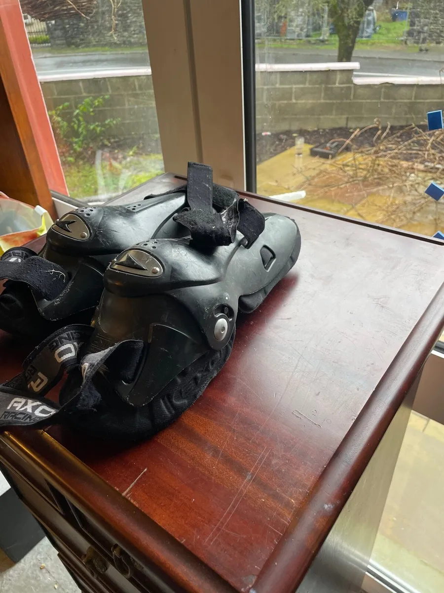 Roller skates knee pads - Image 2