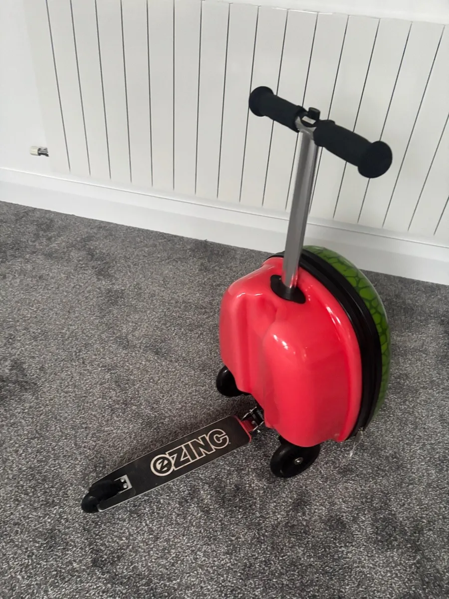 Flyte scooter suitcase - Image 2