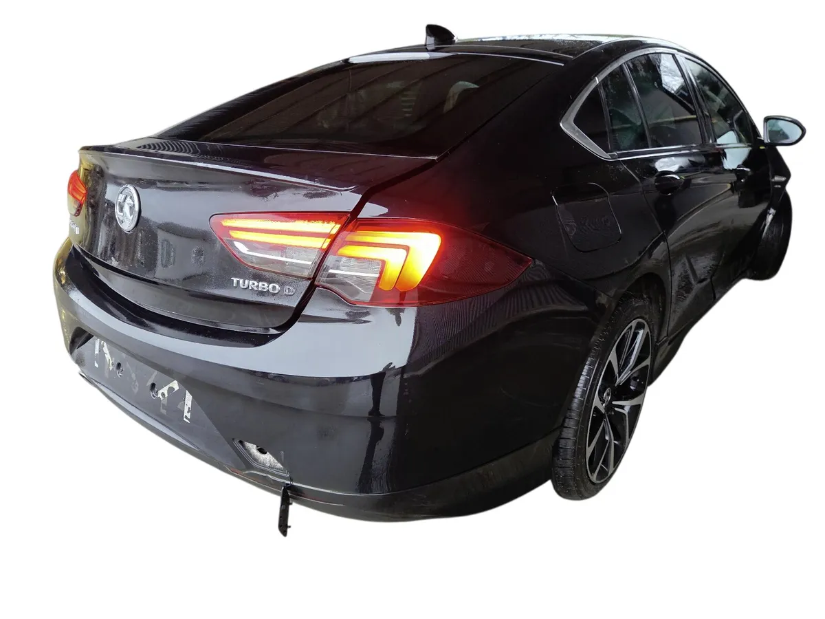 2018 OPEL INSIGNIA For Breaking/Dismantling - Image 2