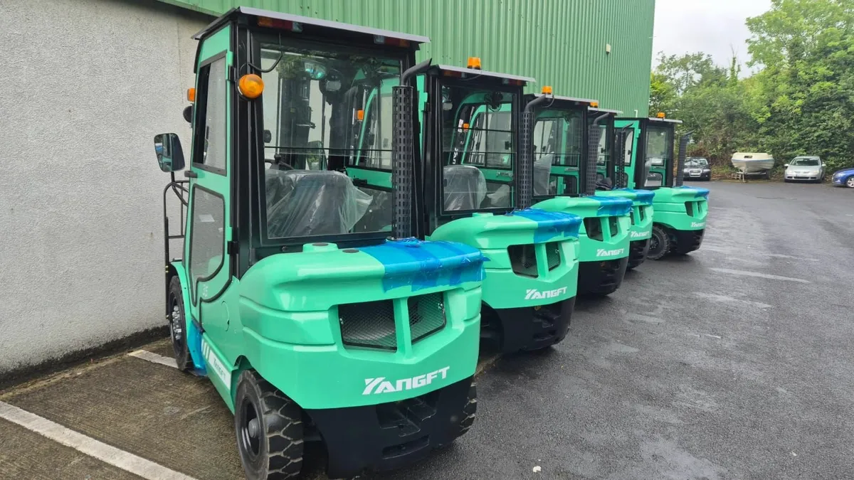 3.5 Ton High Spec Forklift with Mitsubishi Engine - Image 4