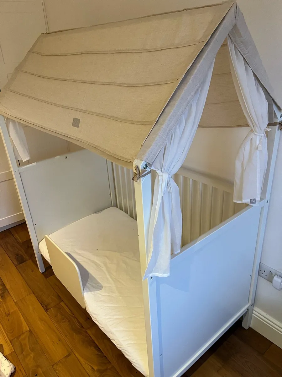 Stokke home cot bed - Image 4