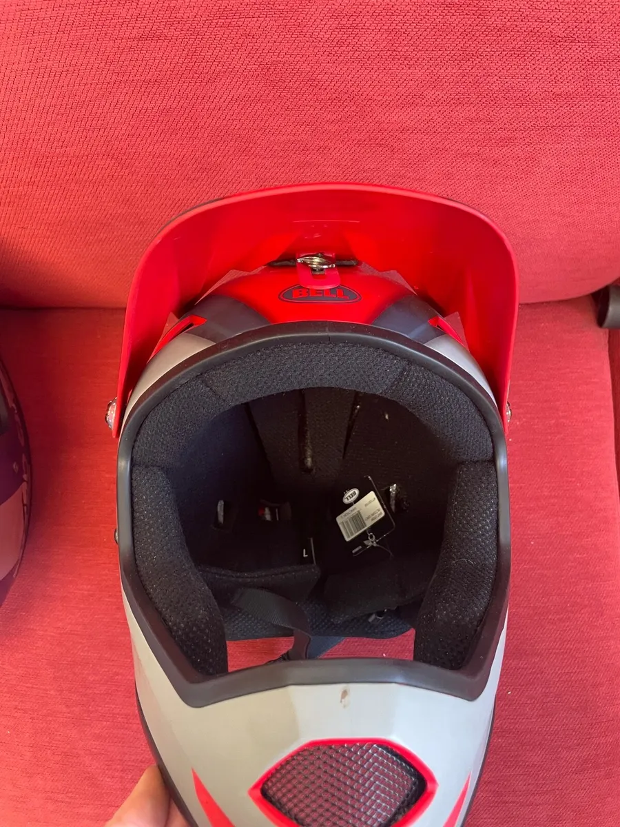 Mountain Bike Helmet - Image 3