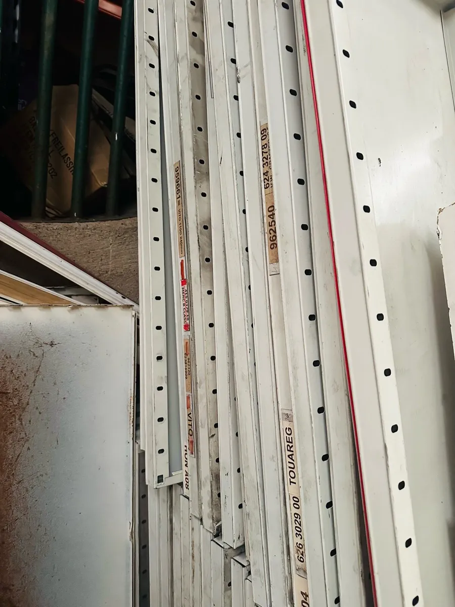 100 METAL SHELF JOB LOT CLEARANCE - Image 2