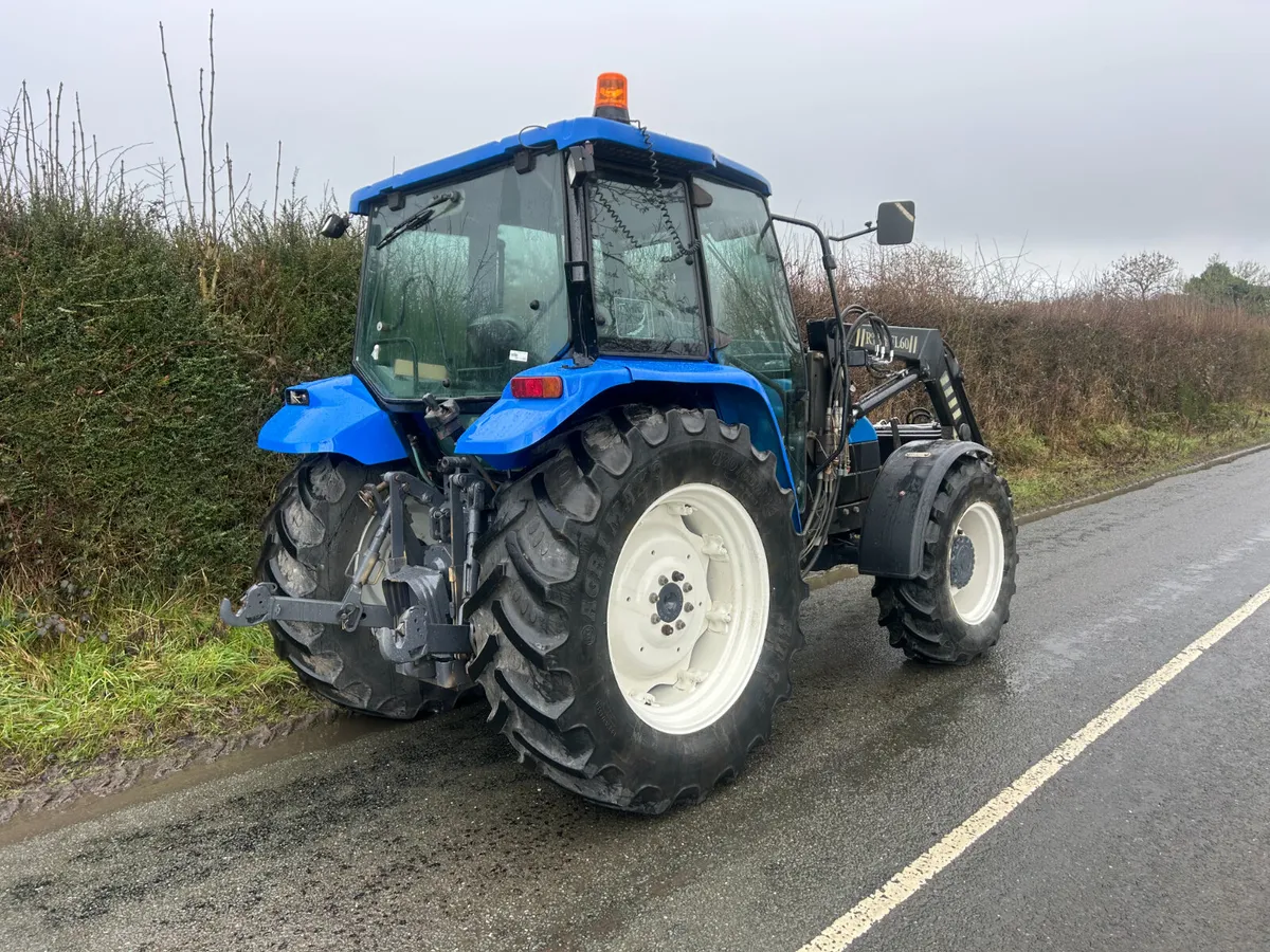 New Holland TL100 - Image 4