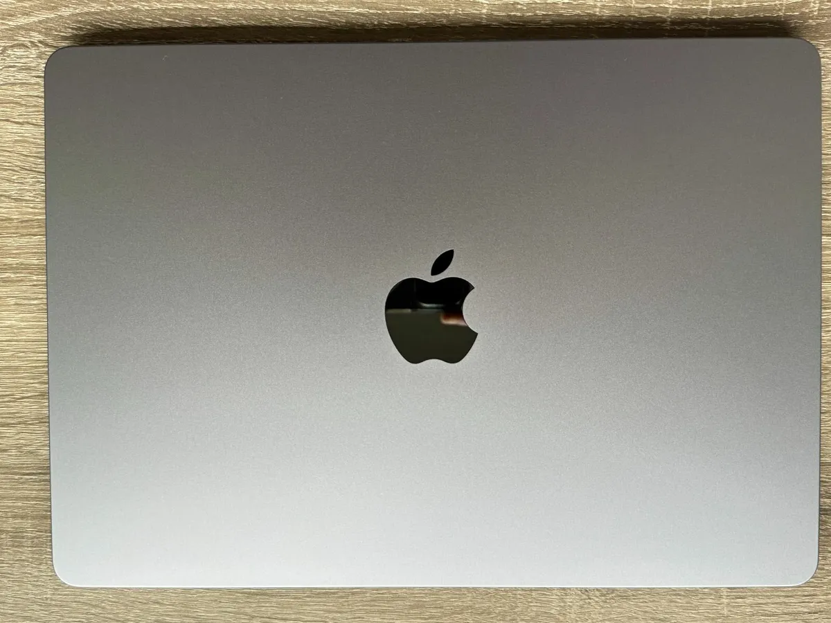 Macbook Air 13.6" (2022) M2 | 8GB | 256GB - Image 3