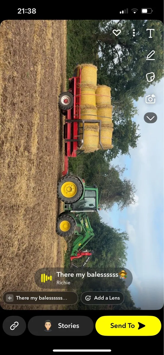 Self loading bale trailer - Image 1