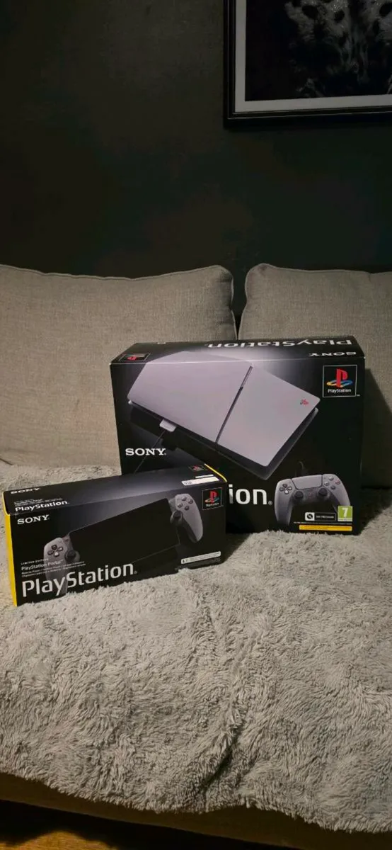 Playstation 5 and ps portal - Image 1