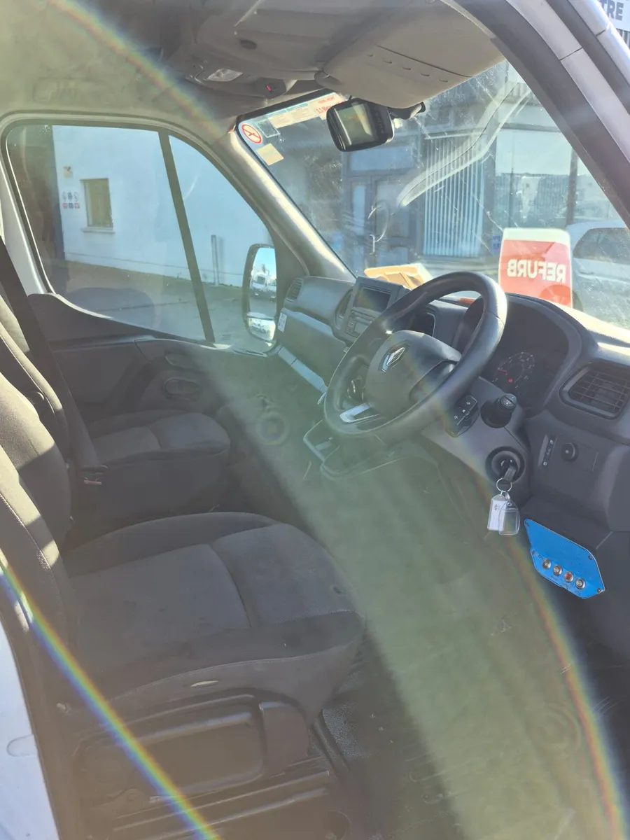 Renault Master 2021 - Image 2