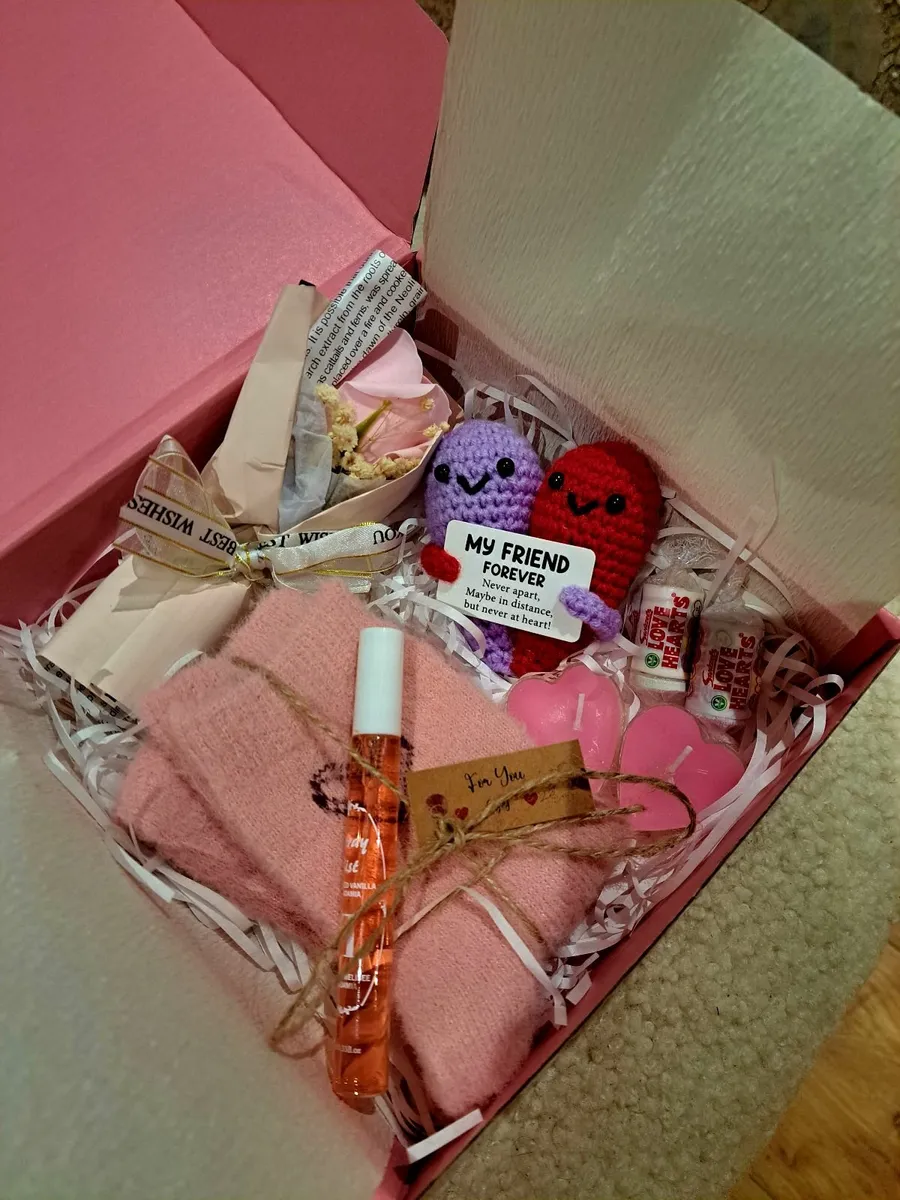 Pick Me Up Pal-entines Gift Box - Image 4