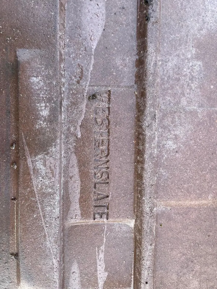 roof tiles - Image 2