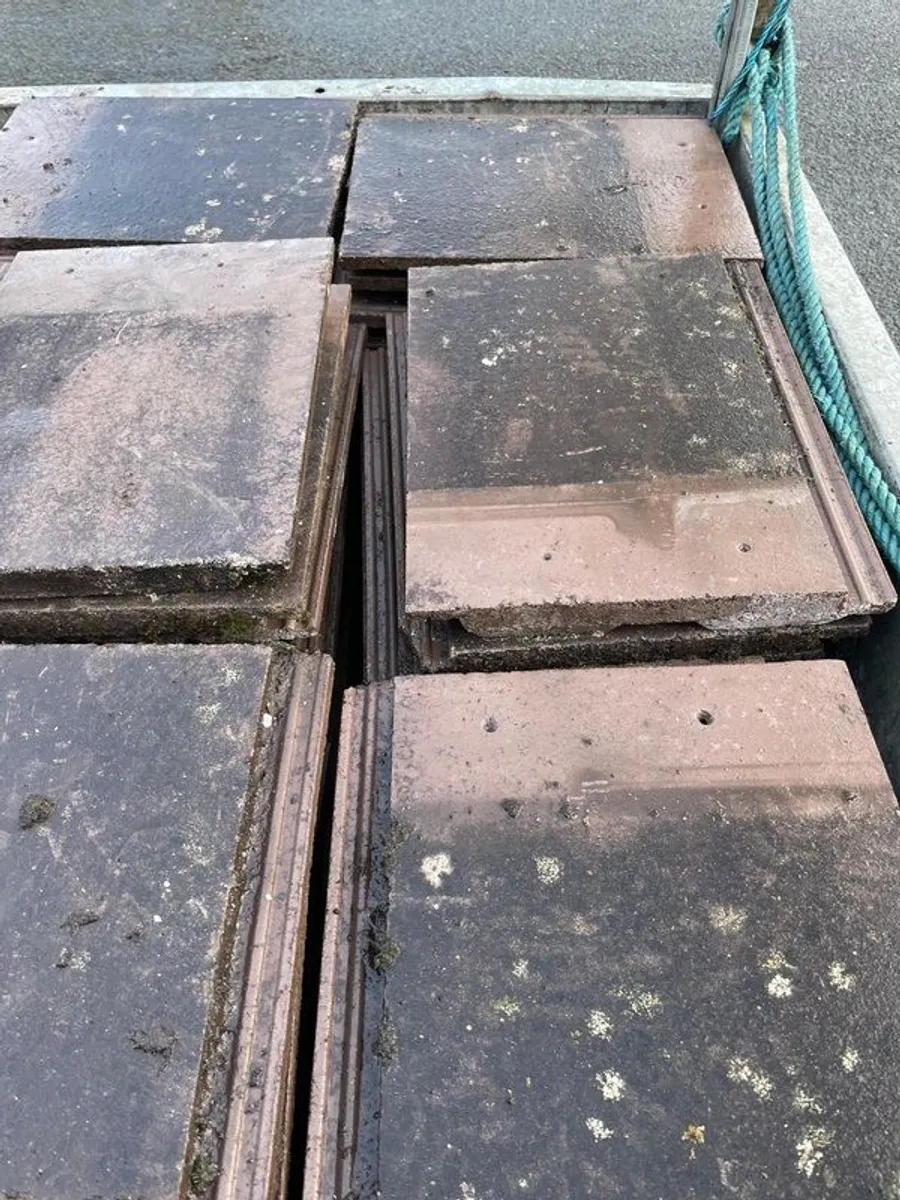 roof tiles - Image 3
