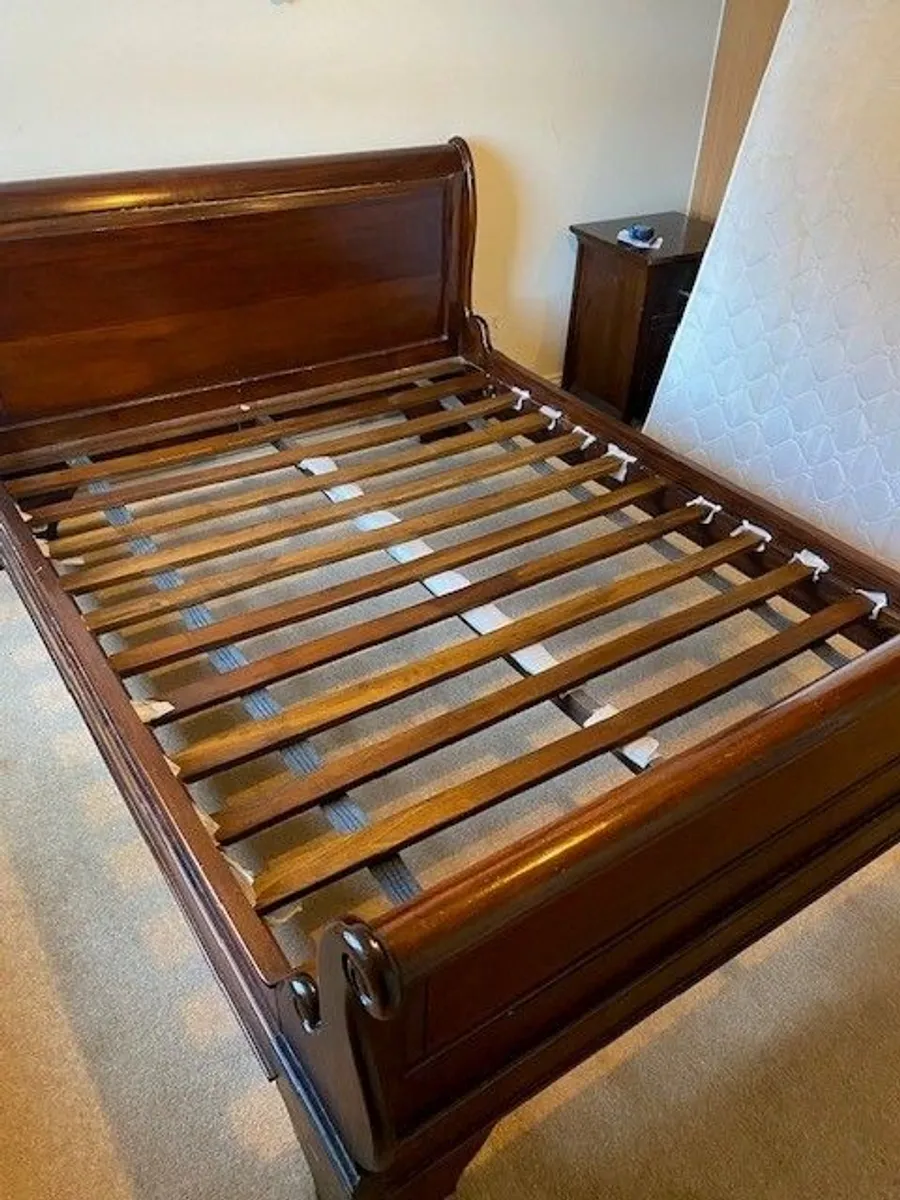 King size sleigh bed for Sale - Image 2