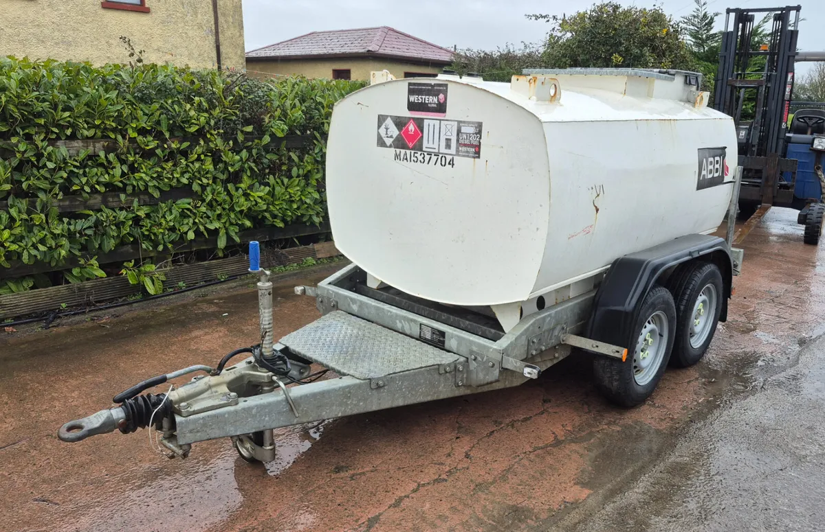 Western 2000l bowser - Image 2