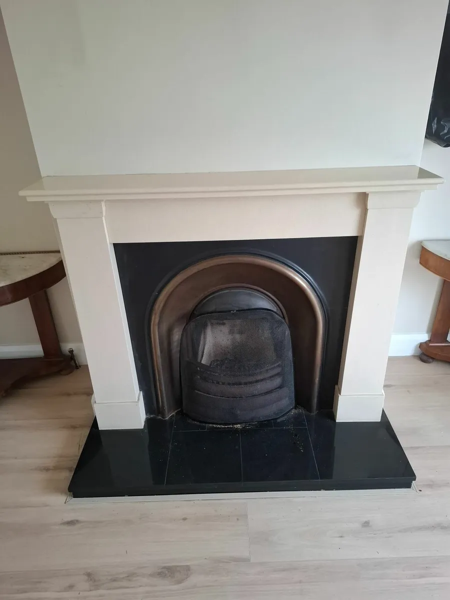 Fireplace surround and hearth - Image 2