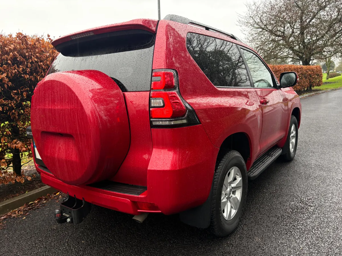 Toyota Land Cruiser 2024 - Image 4