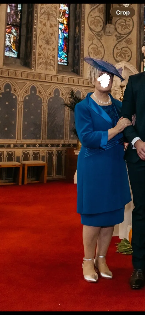 Mother of the Bride/Groom dress suit - Image 2