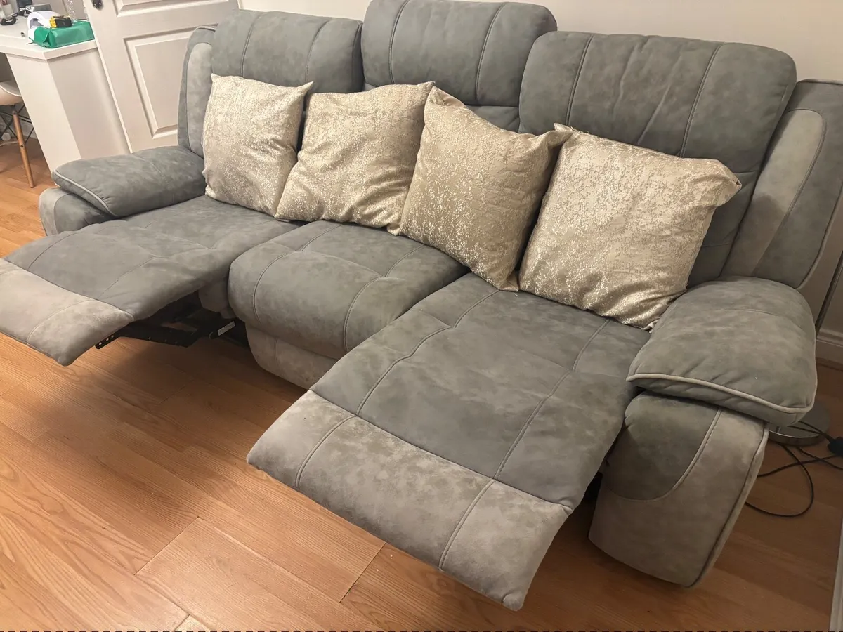 Sofa - Image 2