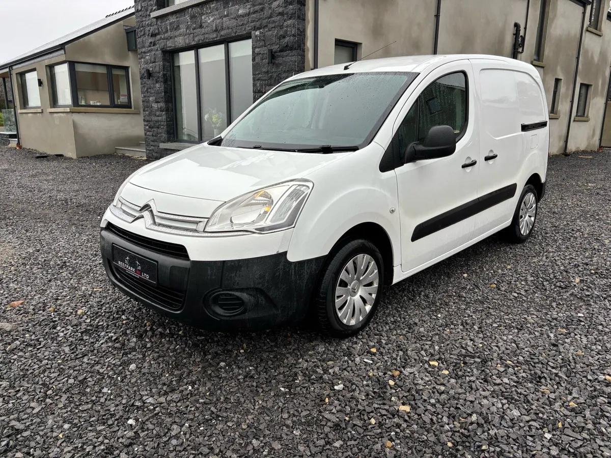 2014 Citroen Berlingo 1.6 3 Seater - Image 3