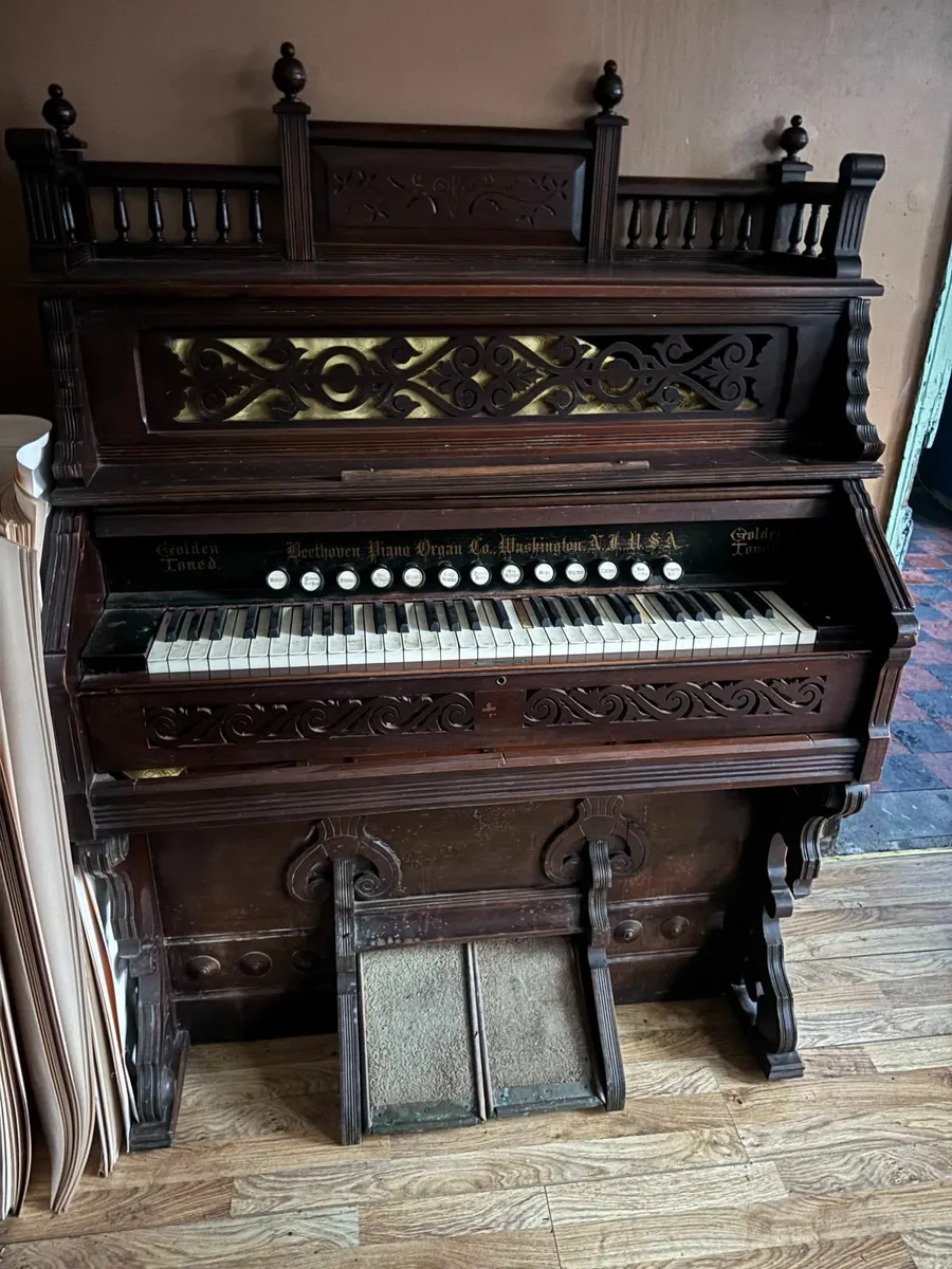 Antique Golden Toned Pump Organ - Image 2