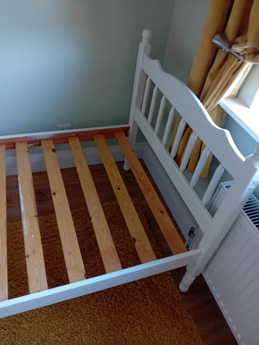 Bed frame - Image 2
