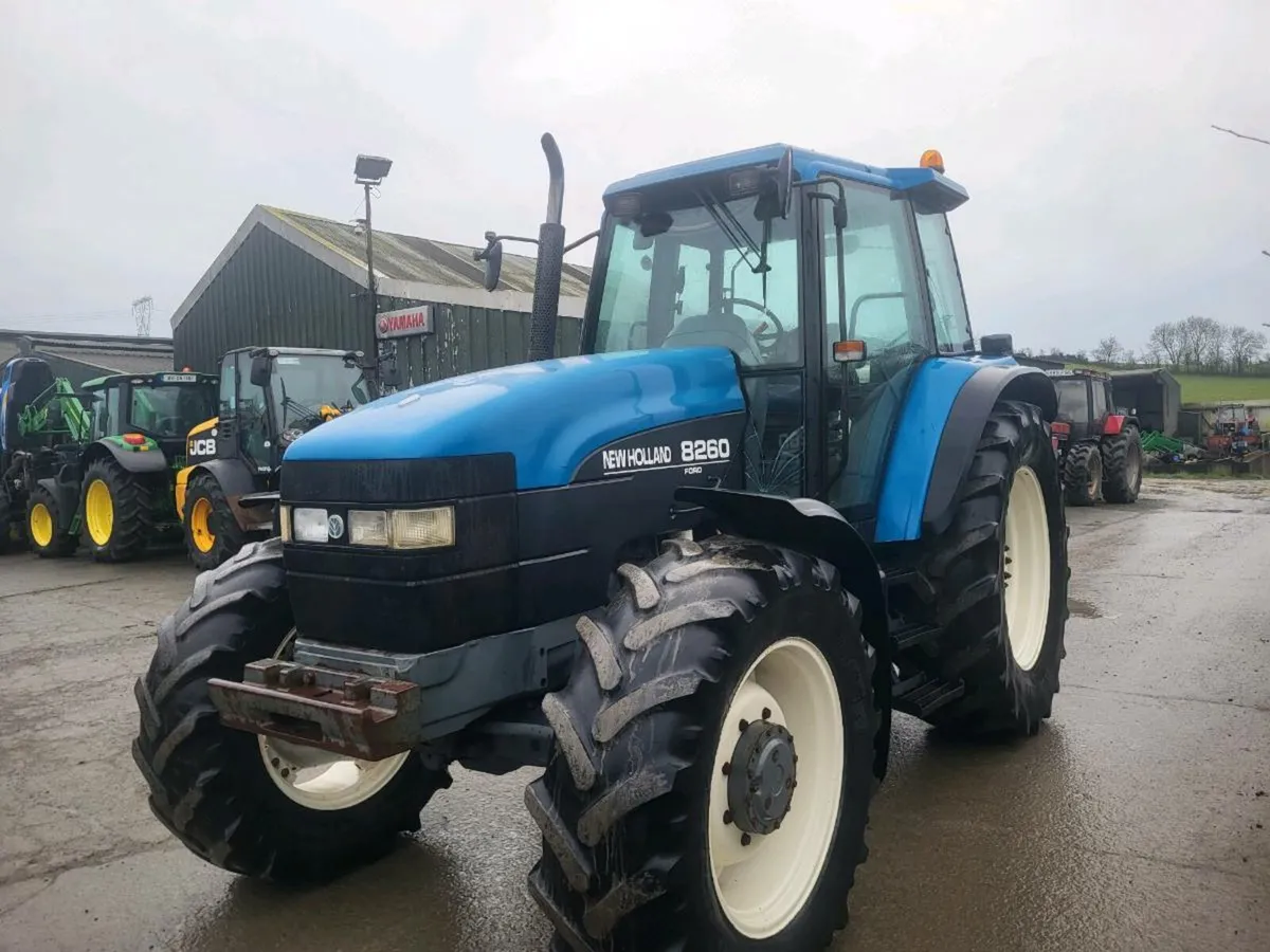 New Holland 8260 - Image 3
