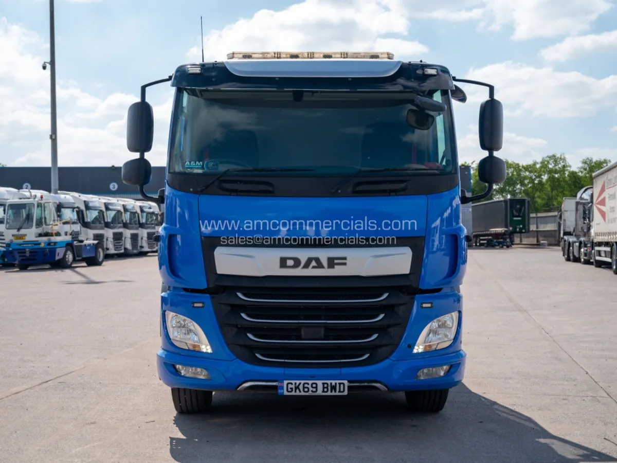 2019 DAF CF 450 BEAVERTAIL - Image 2