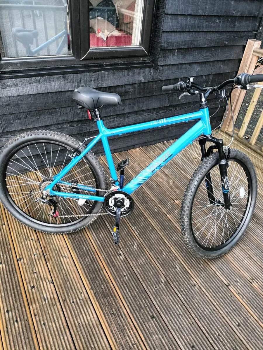 Mens bicycle new cond - Image 2