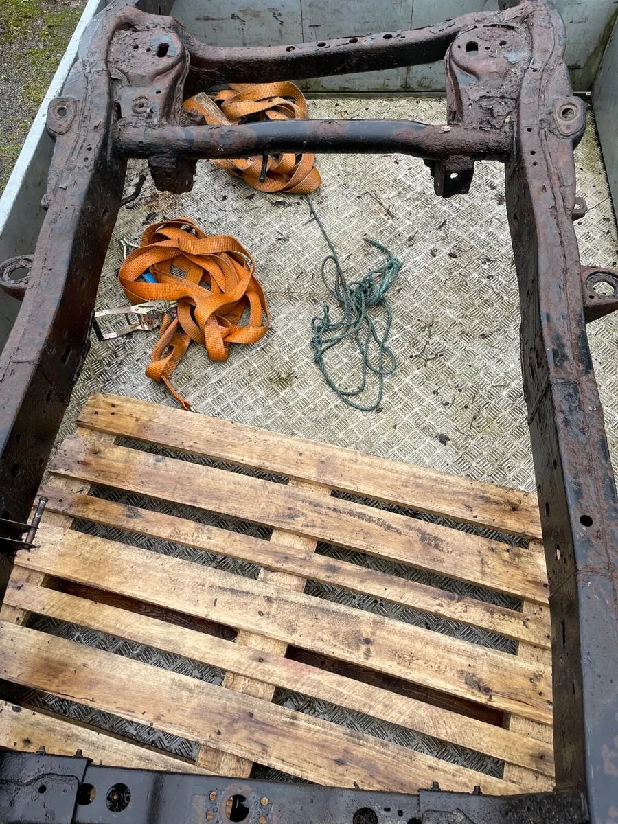 Toyota Landcruiser SWB - Image 2